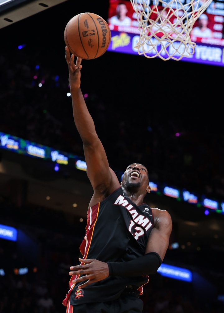 世界杯比赛在线观看地址-阿德巴约：我的防守表现理应得到认可 媒体评选投票只看盖帽数